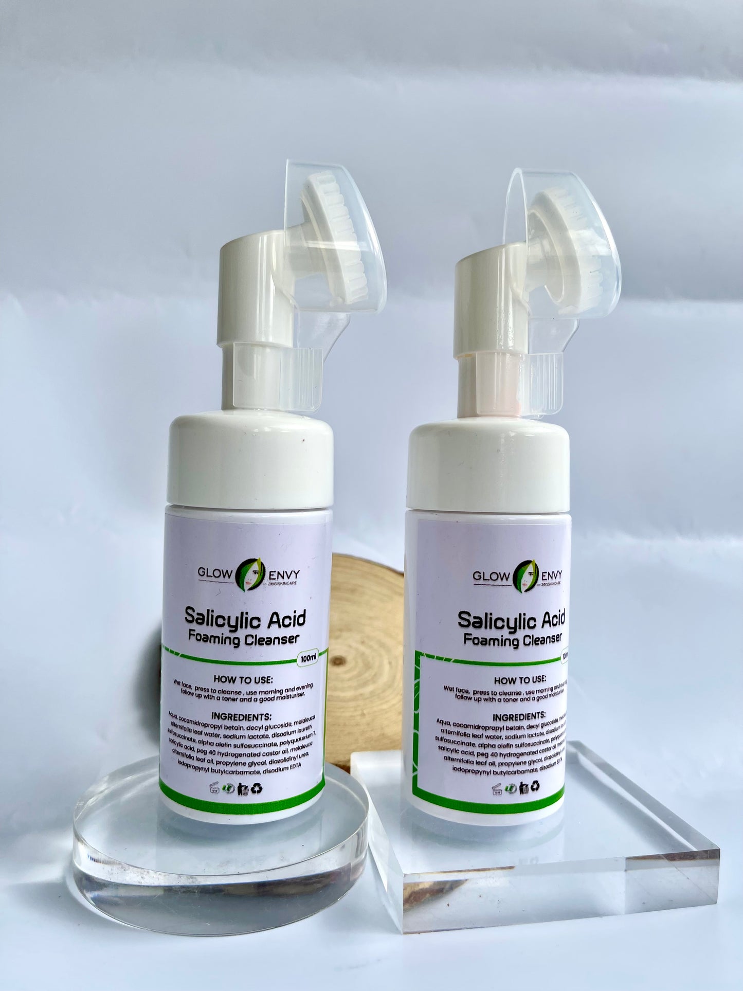 Salicylic acid foaming cleanser